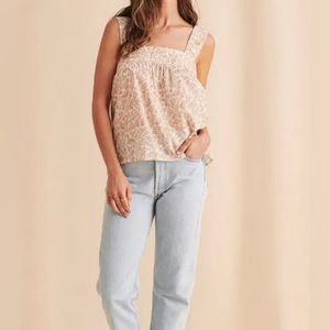 Faherty 
Ozette top 
Peach vines
XS
NEW